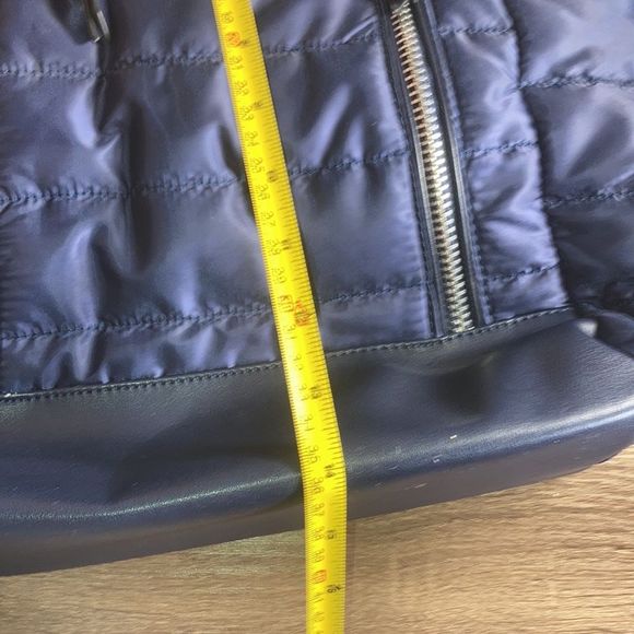 SOL & SELENE Large Quilted Navy Blue Crossbody Bag - Picture 6 of 14